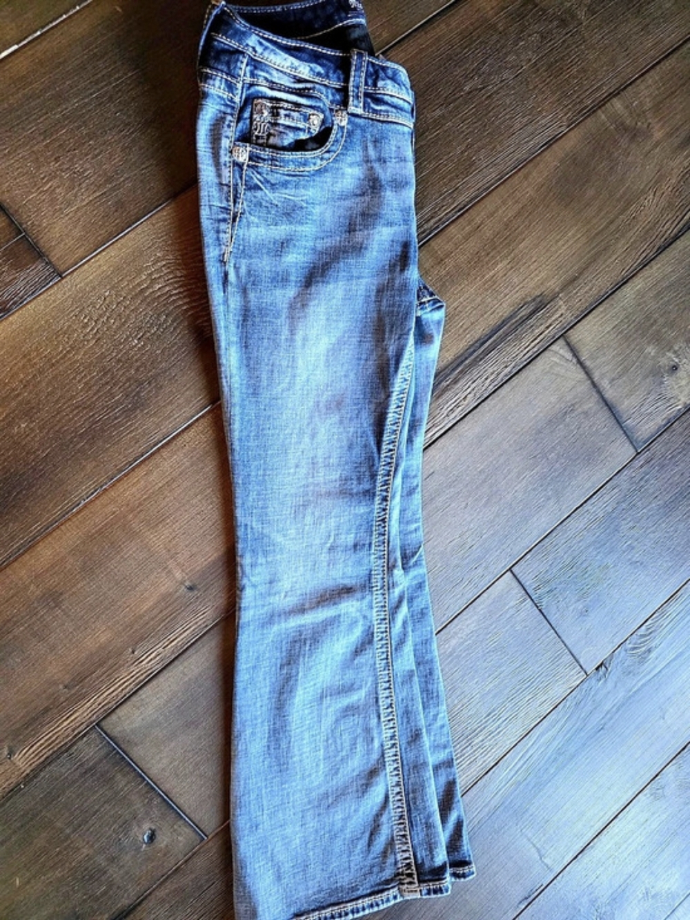 Miss Me Mid-Rise Flare Jeans in Blue Waist 28